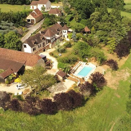 La Nature Des Sens - Gite Les Cedres Azerat Extérieur photo